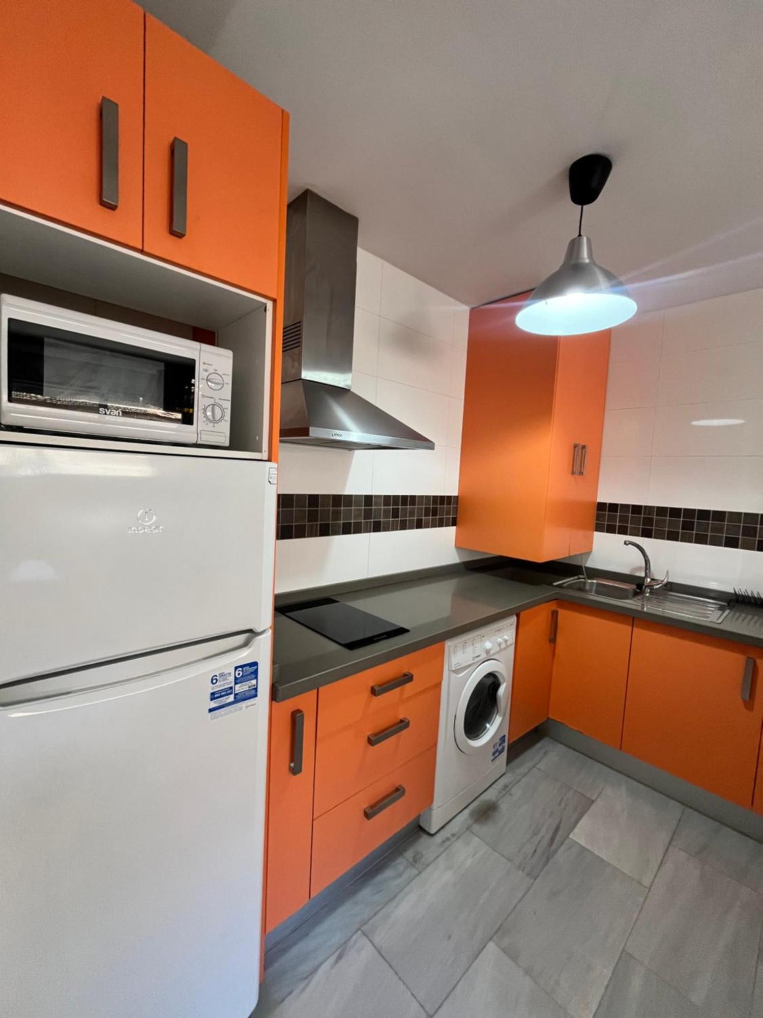 Malaga Boutique Stay - Carlos Haya Area With Parking * Malaga